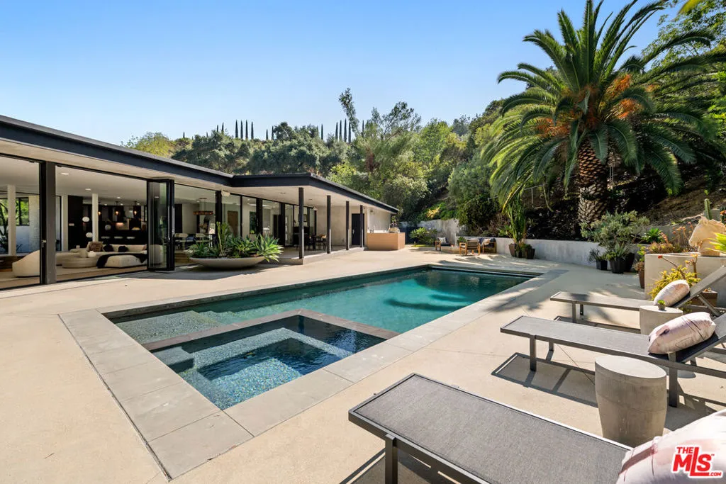 9991 Liebe Drive, Beverly Hills, California 90210 home-pic-15
